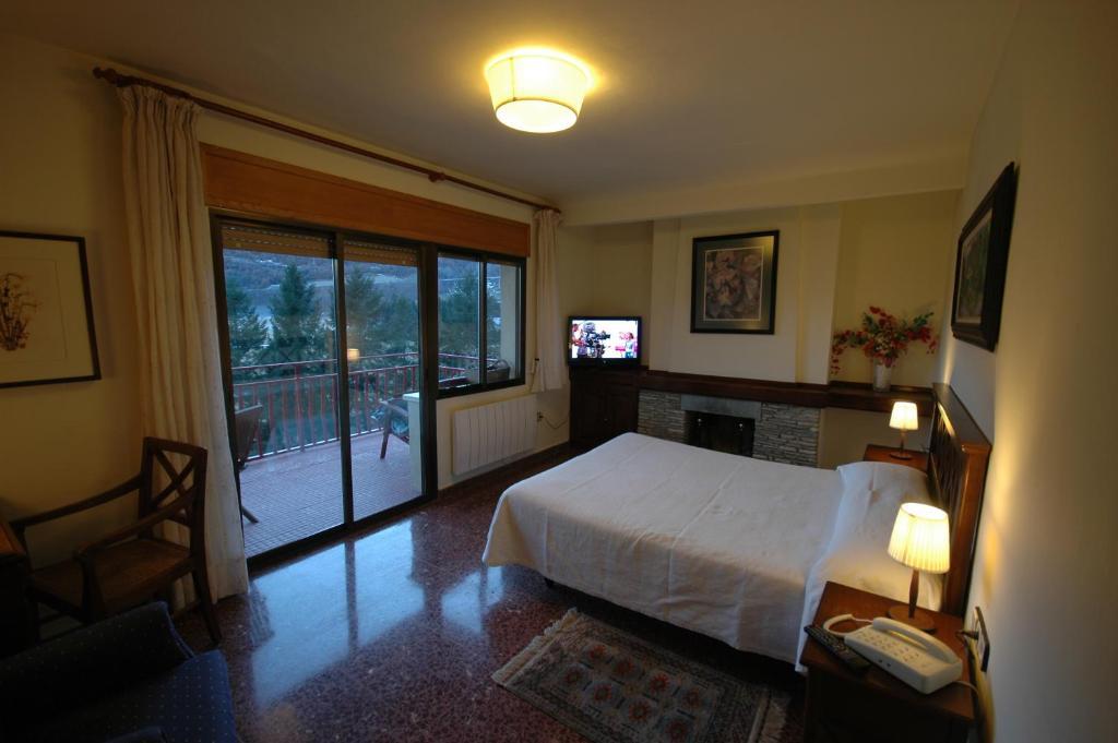Hotel Els Puis Esterri d'Àneu Chambre photo