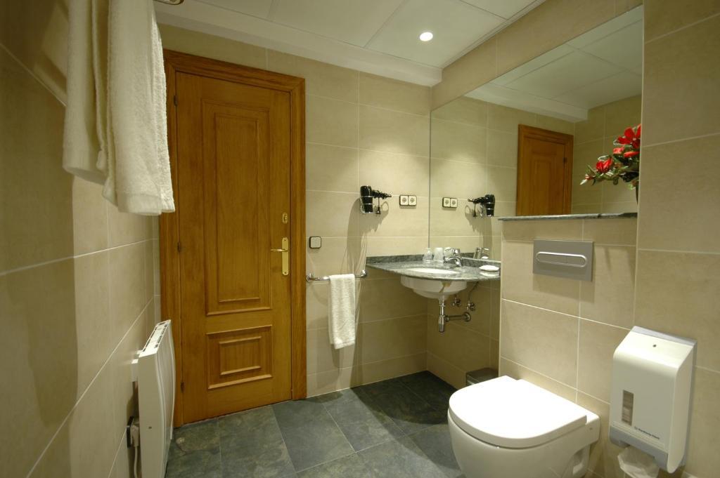 Hotel Els Puis Esterri d'Àneu Chambre photo